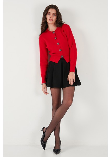 Premium Regular Fit Yuvarlak Yaka Crop Triko Hırka Bayan Hırka 680HI00110 fırsatları