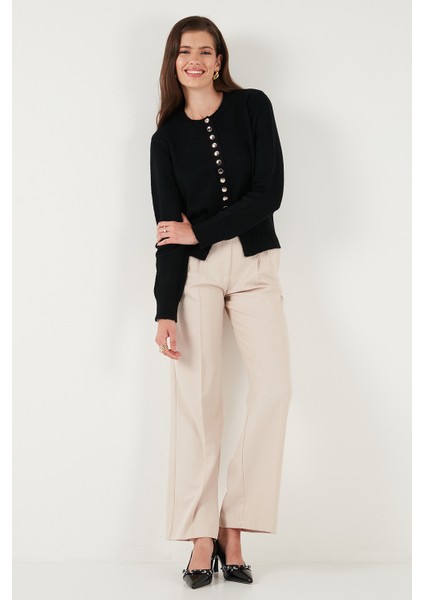 Premium Comfort Fit Yuvarlak Yaka Crop Triko Hırka Bayan Hırka 680HI00164 modelleri