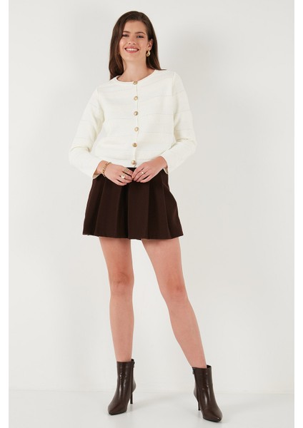 Premium Regular Fit Bisiklet Yaka Düğmeli Dokulu Triko Hırka Bayan Hırka 680HI00337 modelleri