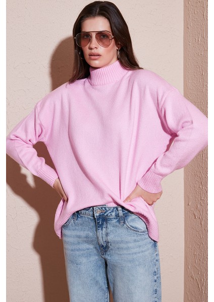 Premium Oversize Fit Balıkçı Yaka Yumuşak Dokulu Triko Kazak Bayan Kazak 680KZ00469 modelleri