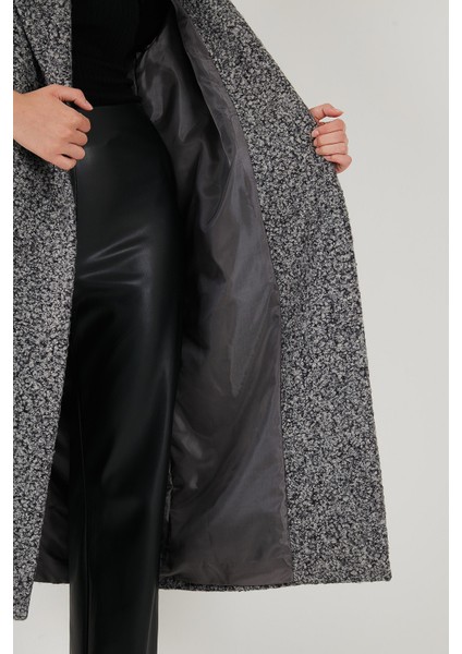 Oversize Fit Mono Yaka Düğmeli Buklet Uzun Kaşe Kaban Bayan Kaban 6810236