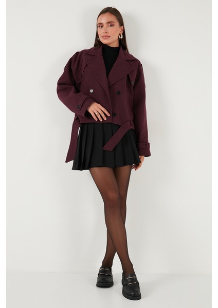 Pamuklu Regular Fit Yumuşak Dokulu Kaşe Kısa Kaban Bayan Kaban 6810286