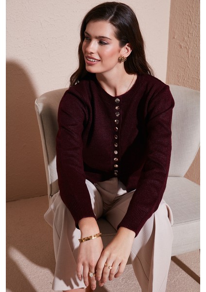 Premium Comfort Fit Yuvarlak Yaka Crop Triko Hırka Bayan Hırka 680HI00164 fırsatları