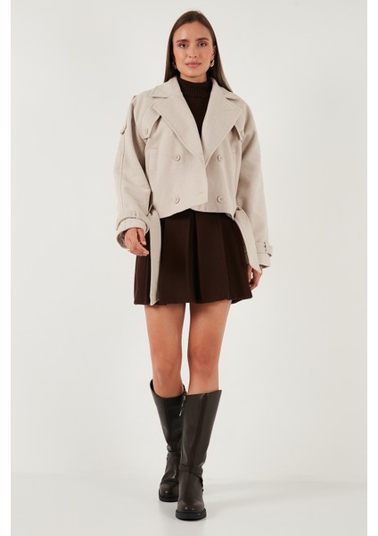 Pamuklu Regular Fit Yumuşak Dokulu Kaşe Kısa Kaban Bayan Kaban 6810286 fiyatları