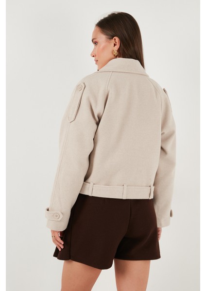 Pamuklu Regular Fit Yumuşak Dokulu Kaşe Kısa Kaban Bayan Kaban 6810286