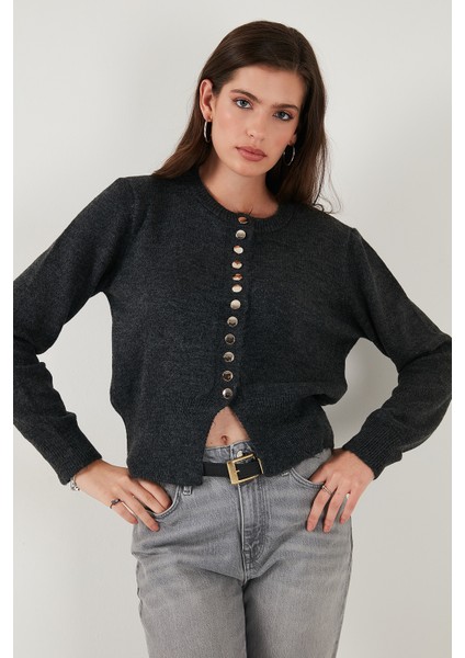 Premium Comfort Fit Yuvarlak Yaka Crop Triko Hırka Bayan Hırka 680HI00164 fiyatları