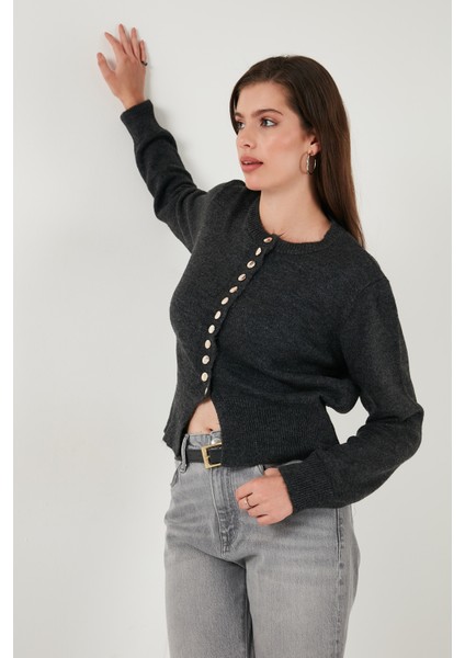 Premium Comfort Fit Yuvarlak Yaka Crop Triko Hırka Bayan Hırka 680HI00164 indirimleri