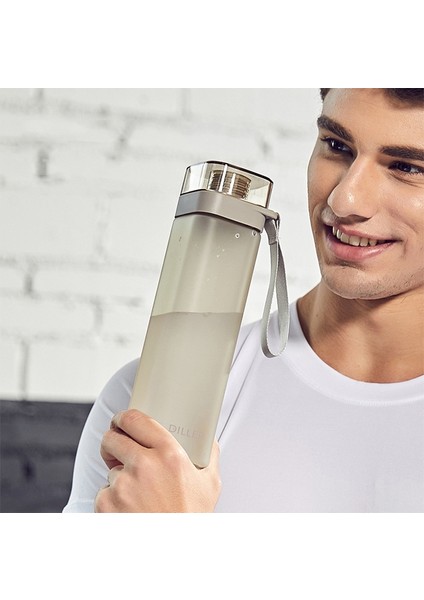 Diller D8646 Kare Şekli Fitness Sızdır Geçirmez Su Şişesi, Kapasite: 700ML (Yurt Dışından) fiyatları