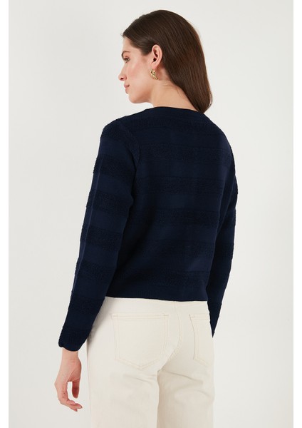 Premium Regular Fit Bisiklet Yaka Düğmeli Dokulu Triko Hırka Bayan Hırka 680HI00337