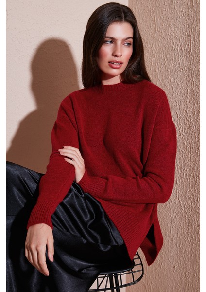 Rahat Kesim Yırtmaç Detaylı Bisiklet Yaka Kazak Bayan Kazak 4616142Y