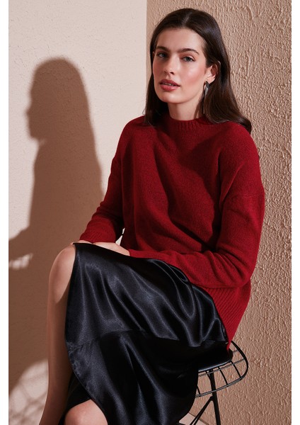 Rahat Kesim Yırtmaç Detaylı Bisiklet Yaka Kazak Bayan Kazak 4616142Y fiyatları