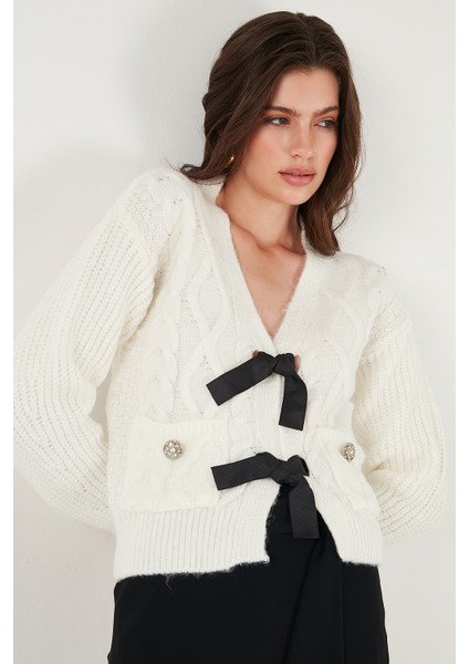 Premium Regular Fit V Yaka Fiyonk Bağlama Detaylı Örgü Desenli Triko Hırka Bayan Hırka 680KZ1947