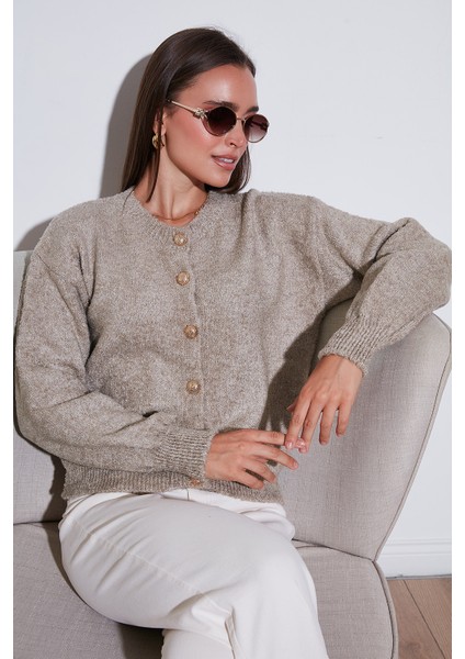 Premium Regular Fit Bisiklet Yaka Yumuşak Dokulu Hırka Bayan Hırka 680HI00147