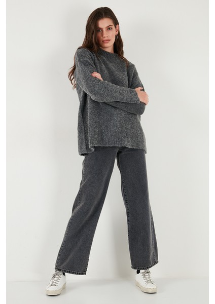 Regular Fit Dik Yaka Yumuşak Dokulu Triko Kazak Bayan Kazak 4616222 indirimleri