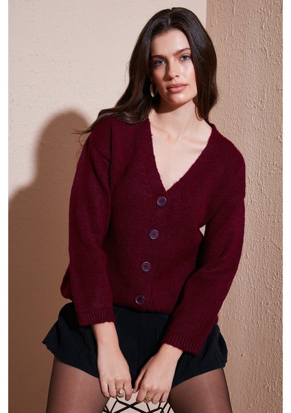 Regular Fit V Yaka Düğmeli Triko Hırka Bayan Hırka 4616229 fiyatları