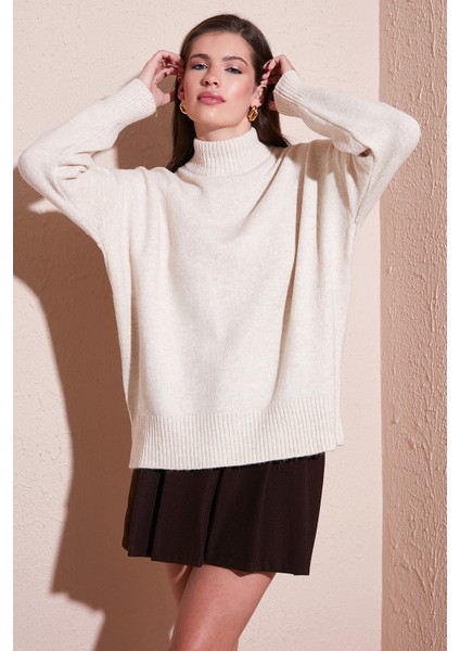 Premium Oversize Fit Balıkçı Yaka Yumuşak Dokulu Triko Kazak Bayan Kazak 680KZ00469