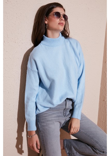 Premium Oversize Fit Balıkçı Yaka Yumuşak Dokulu Triko Kazak Bayan Kazak 680KZ00469 fiyatları