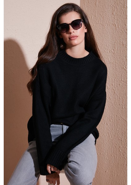 Regular Fit Bisiklet Yaka Basic Triko Kazak Bayan Kazak 4616213 fiyatları