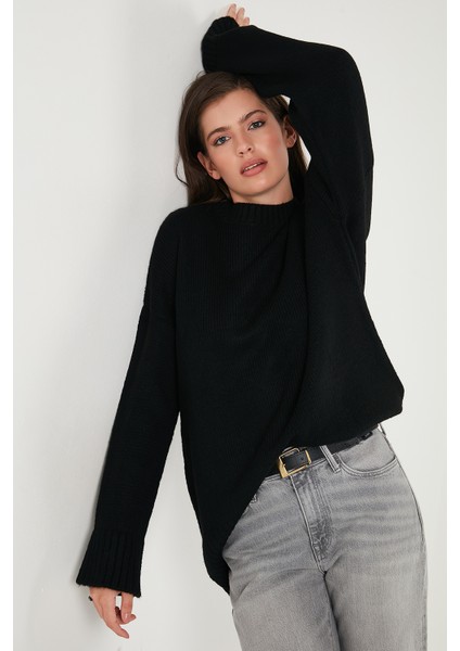 Regular Fit Bisiklet Yaka Basic Triko Kazak Bayan Kazak 4616213 indirimleri