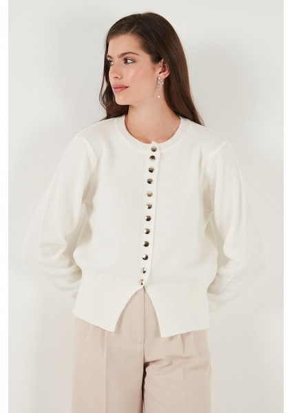 Premium Comfort Fit Yuvarlak Yaka Crop Triko Hırka Bayan Hırka 680HI00164 fiyatları