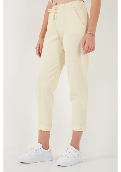 Pamuklu Normal Bel Regular Fit Düz Paça Pantolon Bayan Pantolon 668YP42282S4 fırsatları