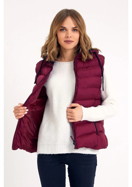 Kadın Bordo Kapüşonlu Şişme Yelek Kapüşon Içi Polar 5000