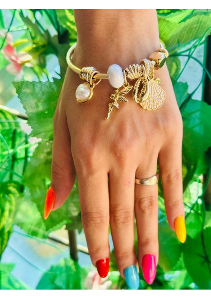 Deniz Kabuklu Melek ve Kalpli Kadın Kelepçe Bileklik modelleri