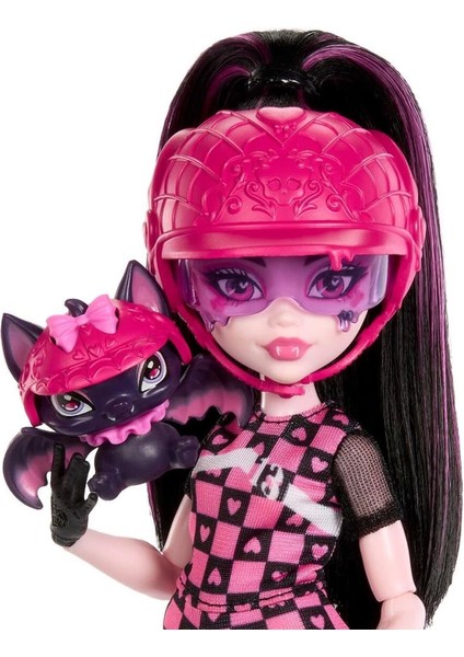 JDR61 Monster High Vamptastic Scooter Draculaura indirimleri