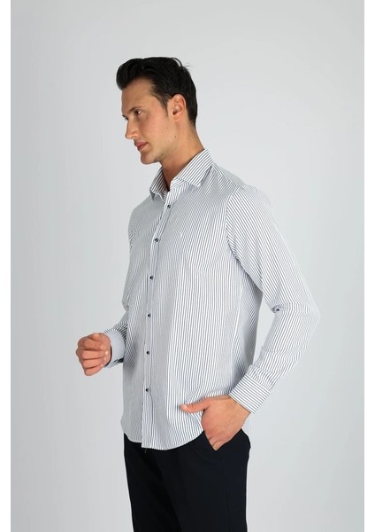 LM1489 C 900 Beyaz Çizgili Erkek Gömlek