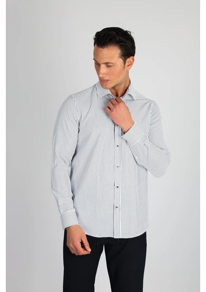 LM1489 C 900 Beyaz Çizgili Erkek Gömlek