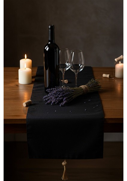 Siyah Şık Masa Runnerı 50X150 cm – Modern ve Zarif Masa Örtüsü indirimleri