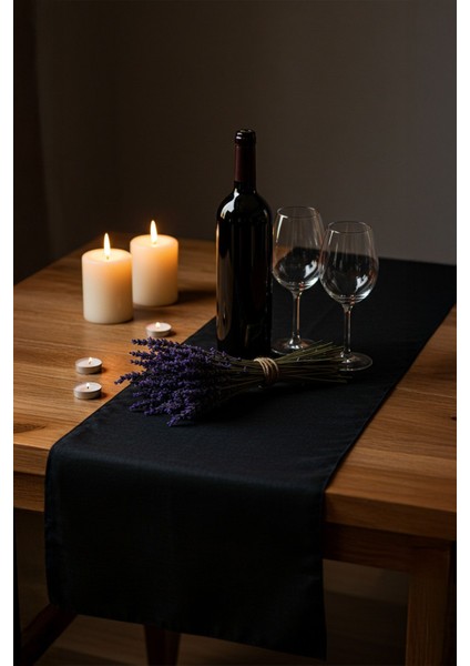 Siyah Şık Masa Runnerı 50X150 cm – Modern ve Zarif Masa Örtüsü