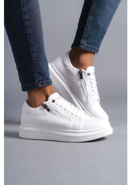 Spor ve Şık Beyaz Erkek Sneaker Ayakkabı