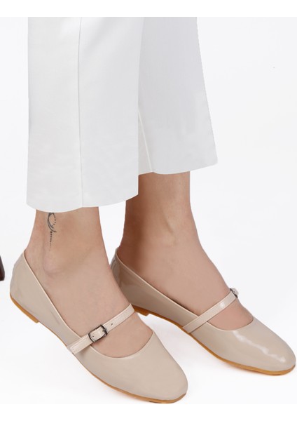 Krem Kemer Detaylı Kadın Babet indirimleri