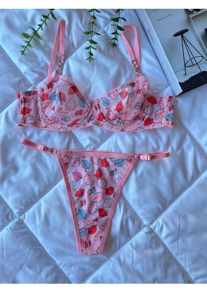 Pembe Öpücük Emoji Kadın Iç Çamaşır Takımı Eğlenceli Sütyen Tanga Set fiyatları