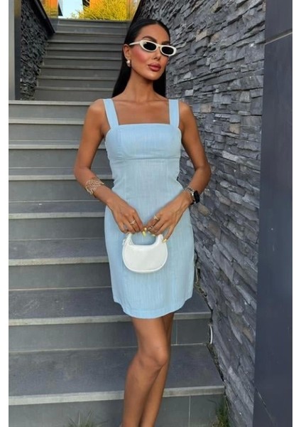 Şık Kare Yaka Mini Elbise indirimleri