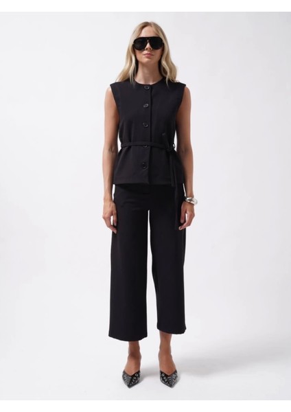 Üç Boyutlu Desenli Yelek fiyatları