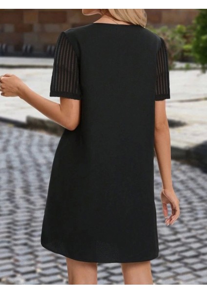 Kadın Kısa Kollu V Yakalı Kısa Janjan Krep Elbise