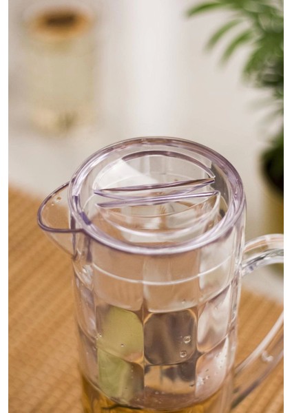 Arkilik Allegra 1,5 Lt Şeffaf Sürahi (Buzdolabı Kapak Rafına Sığar) modelleri