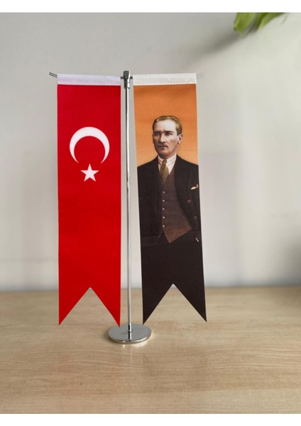 Türk Bayrağı ve Atatürk Masa Bayrak Takımı 05