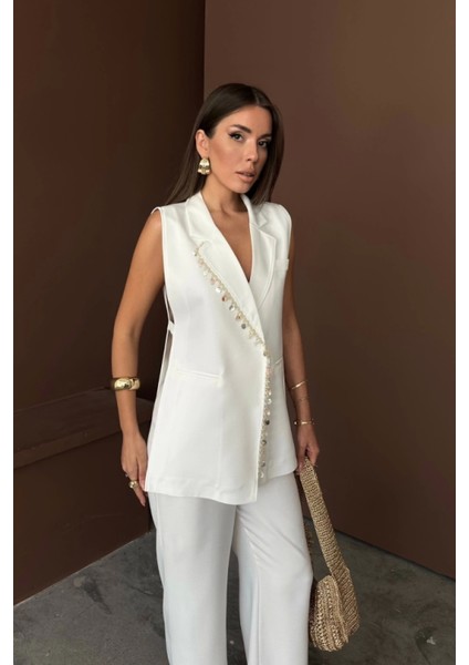 Yaka Midye Kabuğu Sıralı Yelek - Pantolontakım Keten Kumaş - Beyaz