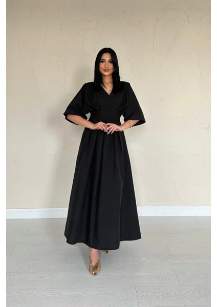 Siyah Pileli Uzun Elbise fiyatları