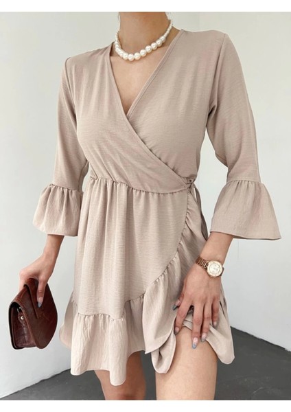 Eteği ve Kolları Fırfırlı Beli Lastikli Ayrobin Elbise -Açık Vizon modelleri