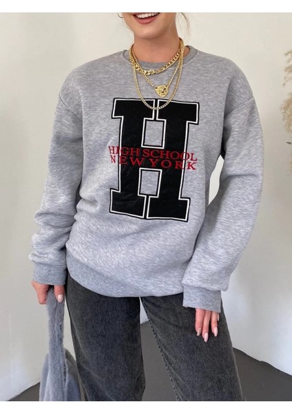 Önü Nakışlı Bisiklet Yaka Sweat Tunik -Gri