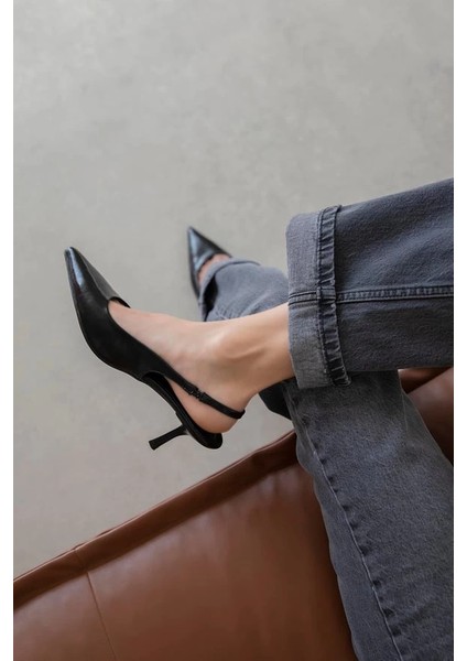Reya Kadın Kırışık Deri Topuklu Ayakkabı Siyah