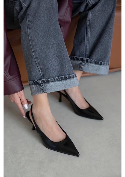 Reya Kadın Kırışık Deri Topuklu Ayakkabı Siyah modelleri