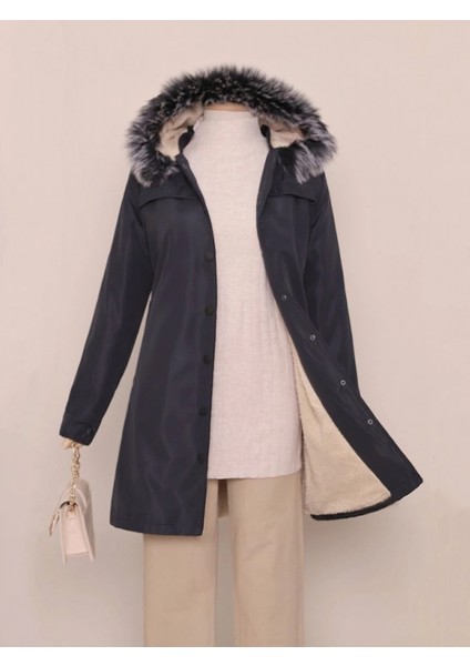 Çıkma Kapşonlu Çıtçıtlı Cepli Kısa Kaban -Laci modelleri