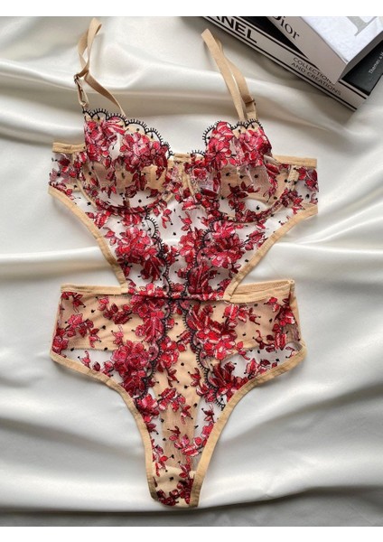 Kadın Çiçek Desenli Brode Işlemeli Transparan Balenli Bodysuit