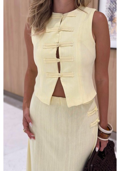 Sarı Brit Detaylı Yelek Etek Takım fiyatları