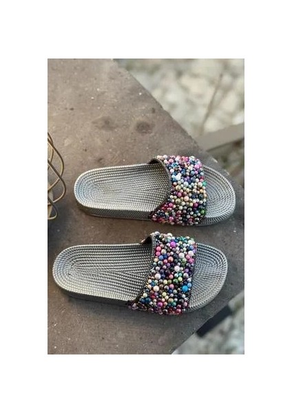 Kadın Renkli Boncuklu Gümüş Yazlık Terlik